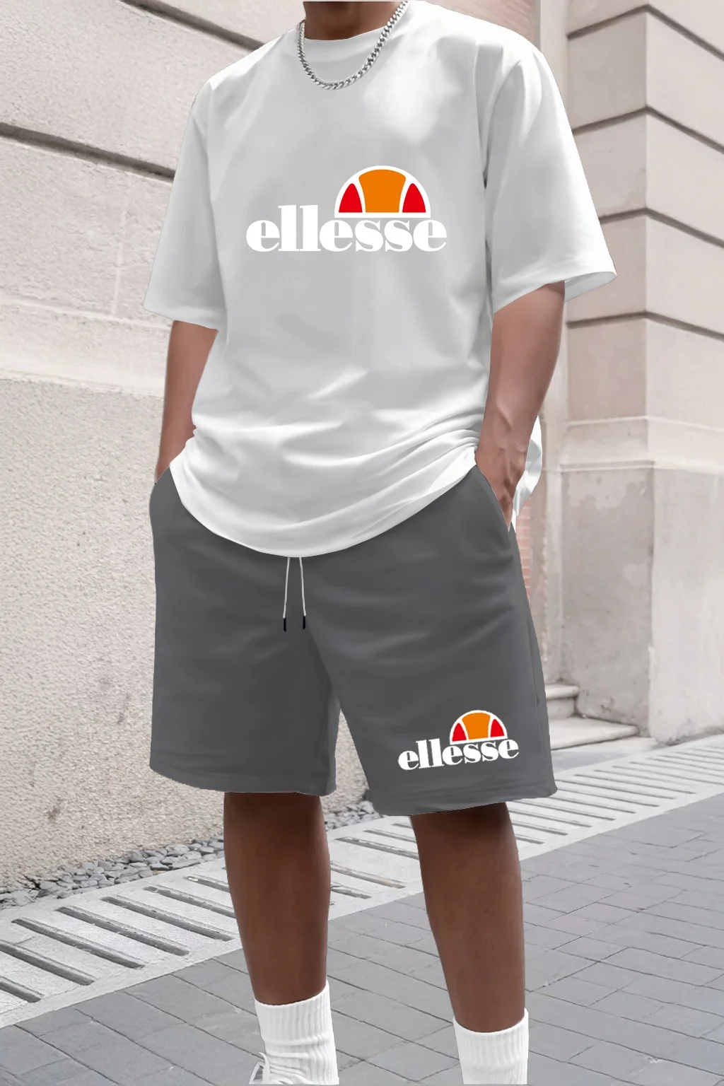 New Men's Casual and Fashionable Outdoor Clothing for the Summer of 2026, with a Simple Style